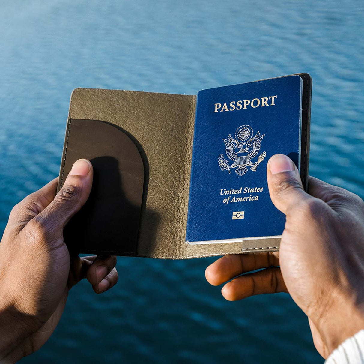 Passport Cover in olive leather