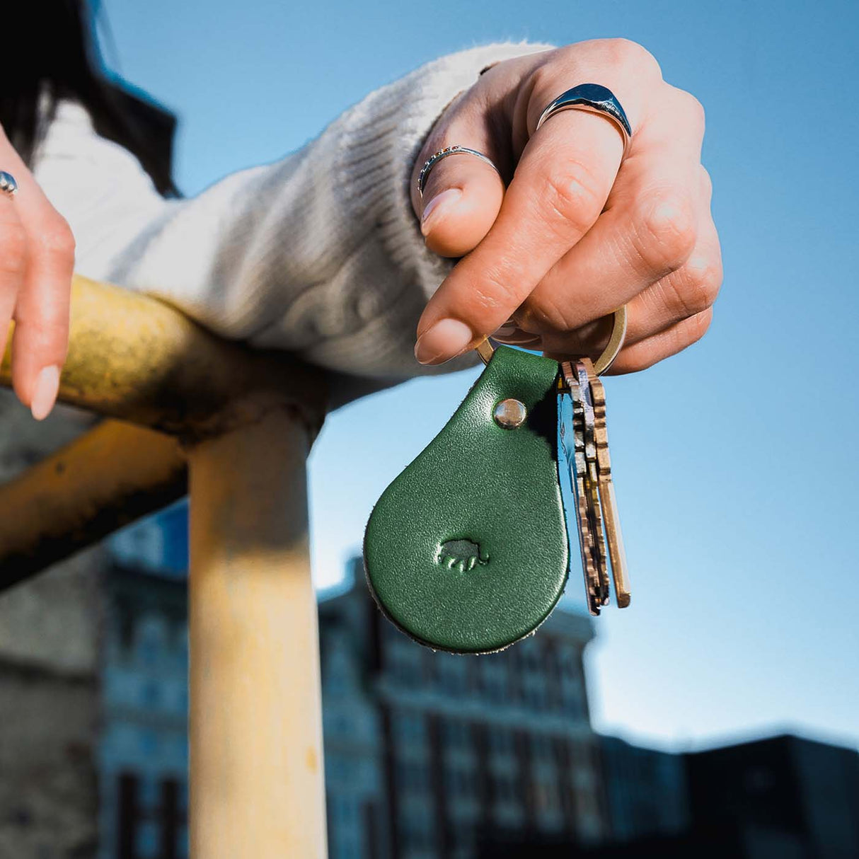 Tab Keychain in green leather
